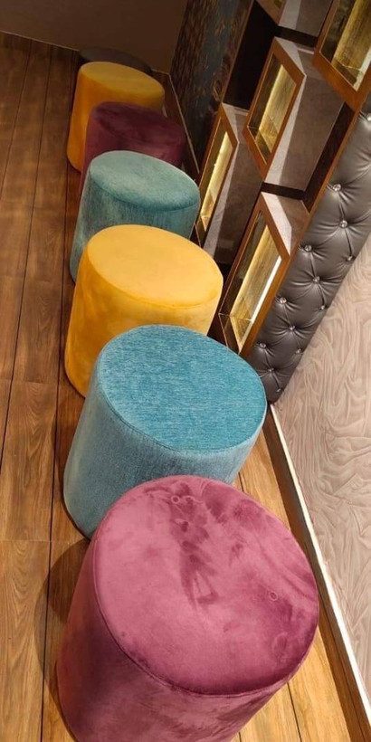 پاف گرد جنس پارچه مخمل درجه یک